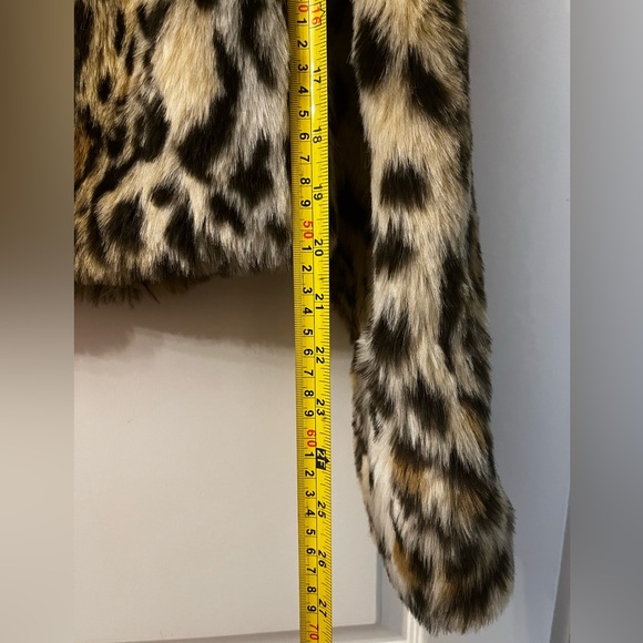 Cheetah Print Faux Fur Jacket Evening Wrap - Never Worn - Picture 3 of 6